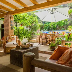 https://bed-and-breakfast-at-home-in-malaga.es-andalucia.com