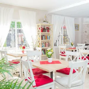 ** Hotel Marbella España