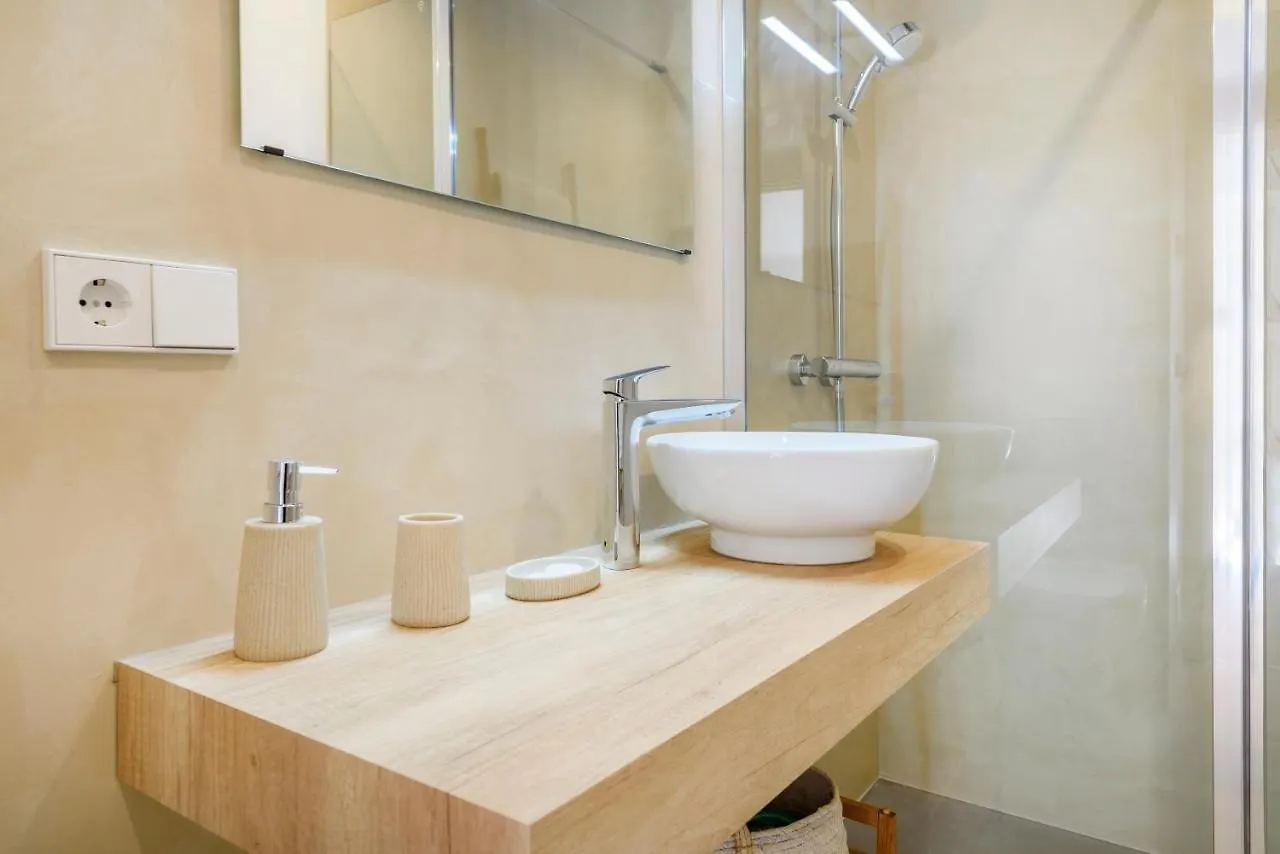 Petit Biniaraix - Ex Menditzu Rooms Soller 0*,  Spain