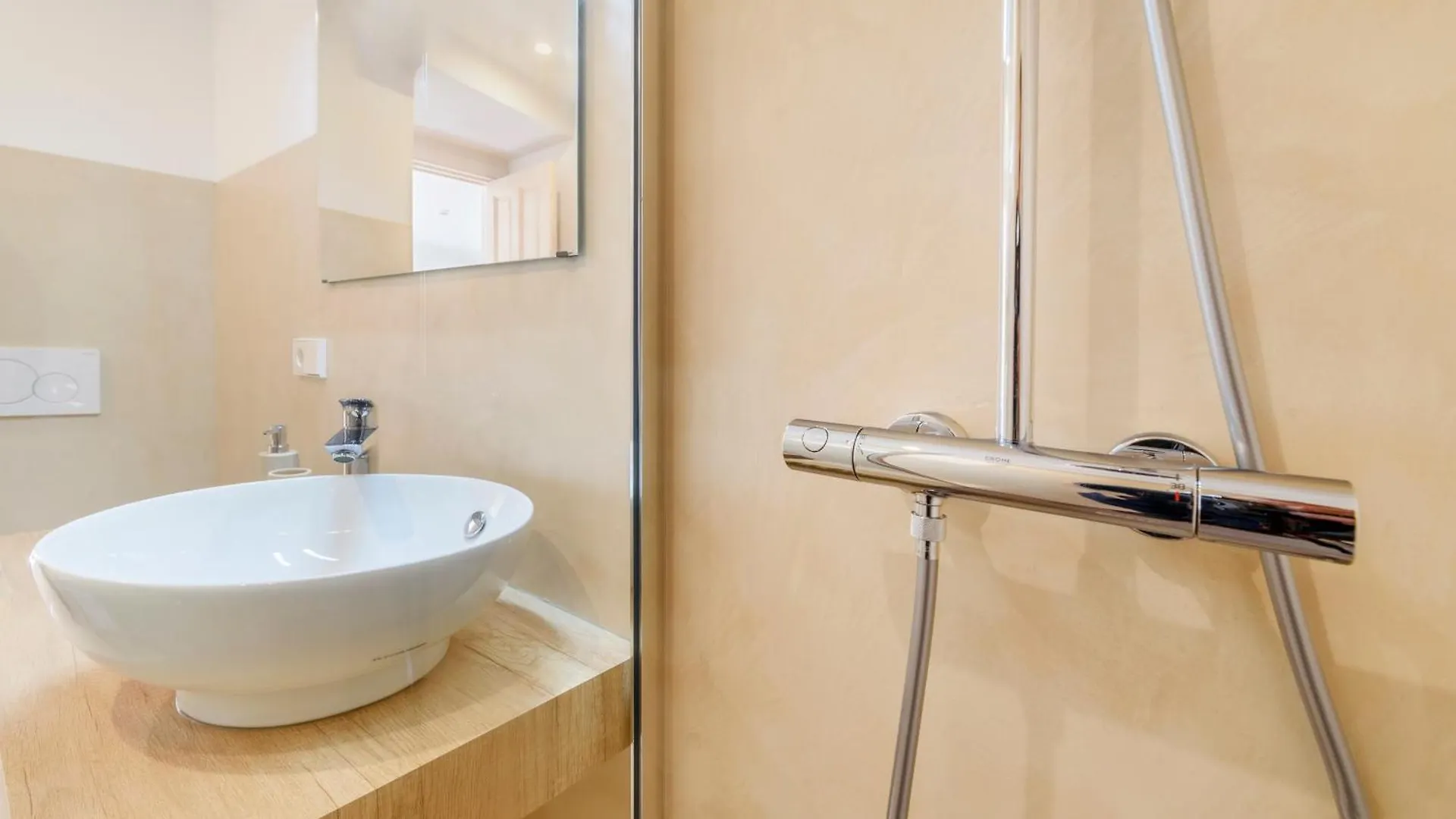 Hotel Petit Biniaraix - Ex Menditzu Rooms Soller